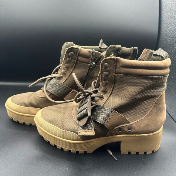 Steve Madden Brown Combat Boots Rugged Design - Picture 2 of 8